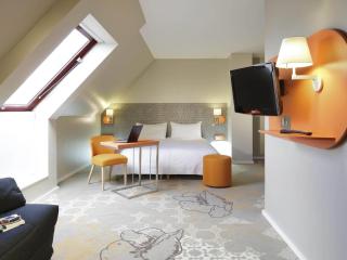 ibis Styles Tours Centre - 1