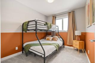 Cowboy Chalet SE|AC|Games|King Bed|20 min to DT - 0