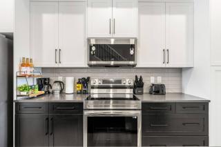 Cowboy Chalet SE|AC|Games|King Bed|20 min to DT - 7
