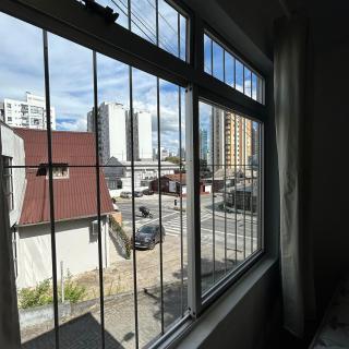 Kitnet bem localizada no centro de Blumenau - 1