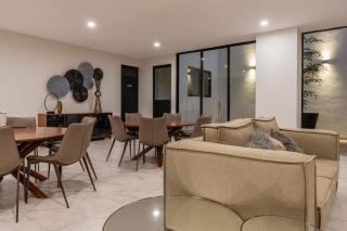 Dream Haus Country Club - 1