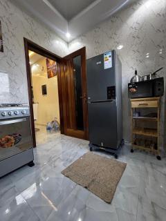 Furnished 2 BDR Apartment in the heart of Almadies - 3