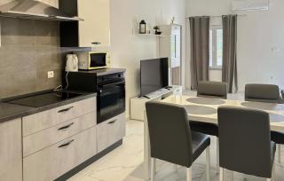1 Bedroom Lovely Apartment In Krusevo - 1