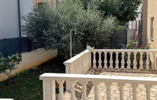 2 Bedroom Awesome Apartment In Vir - 3