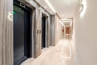 Modern Luxury Oasis - 2