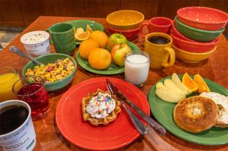 Best Western Plus Service Inn & Suites - 5