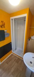 3 bed 8 birth cosy static on Winkups Towyn, North Wales - 9
