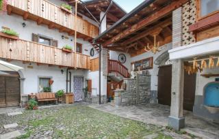 2 Bedroom Pet Friendly Apartment In Loc Priola Di Sutrio - 1