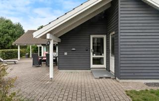 Nice Home In Væggerløse With Sauna - 2