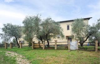 3 Bedroom Cozy Home In Vignanello - 2
