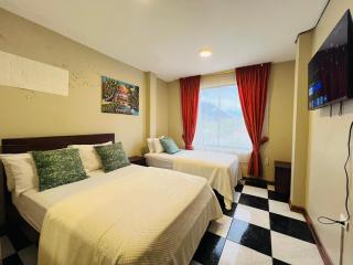 Mansion del Bosque with Jacuzzi 6 Bedroom 5 Bath - 4