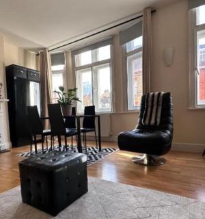 Central London spacious Studio - 9