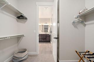 Scenic Mountain Retreat Golf, Pickleball, Relax - 1