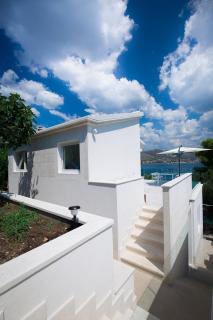 Seaside family friendly house with a swimming pool Okrug Donji, Ciovo - 17587 - 8