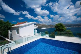 Seaside family friendly house with a swimming pool Okrug Donji, Ciovo - 17587 - 0