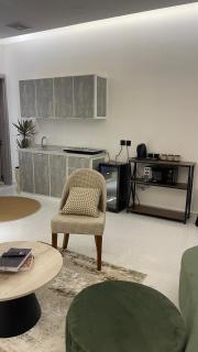 غرفة وصالة هادئة وانيقة مدخل خاص - 8