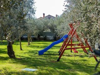 Villa in Valbadon with swimming pool - 4