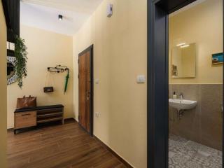 Villa in Maru ini with swimming pool - 9