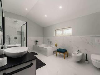 Villa in Maru ini with swimming pool - 7