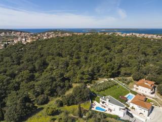 Villa in Pula with swimming pool - 2
