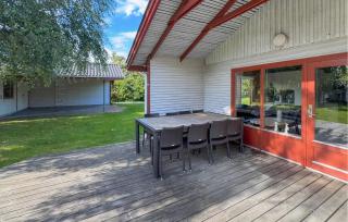 Stunning Home In Tarm With Sauna - 9