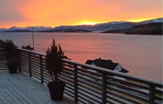 Stunning Home In Skåla With House A Panoramic View - 9