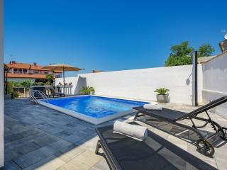 Holiday apartment in Kukci with swimming pool - 4