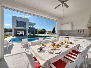 Villa in Pula with swimming pool - 5