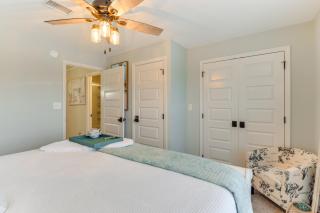 Boat, Fish and Walk to Beach Waterfront Destin Gem! - 4