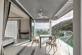 Spectacular two bed penthouse amazing sea views - 0