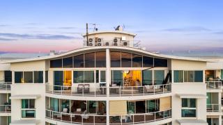 Absolute Luxury on the Marina Oceanfront Modern Penthouse with Panoramic Views - 9
