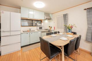 Ikebukuro house with 5BR Free Parking - Tokyo - 2