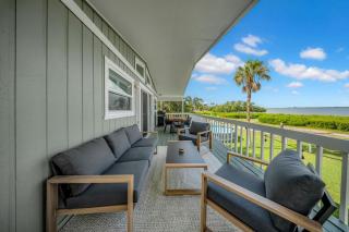 Crystal Beach Club House - 5