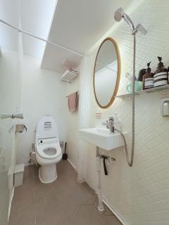 'Hanok Hanok' Boutique stay Hotel Seoul - 2min from Gyeongbokgung Palace station - 9