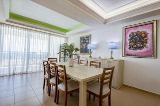 Huge Lux 3br Beachfront Condo Wifi Fast - 1