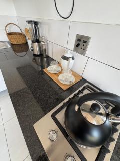 Luxury Skyline Escape - with Cosy Pool and Braai area - 1