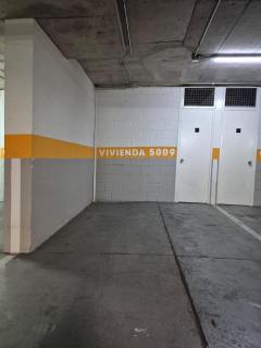 Ubicación Ideal con piscina y parking - 1