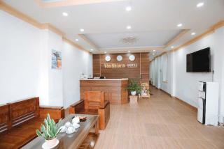 Vân Nhi MTV Hotel - 1