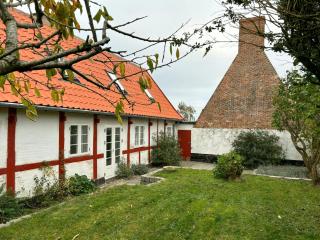Half-Timbered House By Årsdale Harbour - 0
