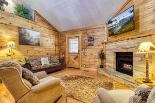 ER80 - Can't Bear to Leave cabin - 6