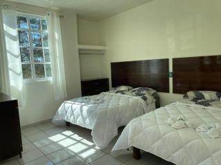 Hotel Leilani - 8