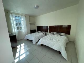 Hotel Leilani - 4