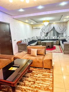 Family apartment and pool, 10 mnts drive to marina - Agadir - 2