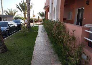 Elegant Seaside Retreat 80m from Beach, Pool & BBQ - 7