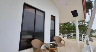 Coral Beach Club - 9
