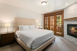Stag Lodge at Deer Valley Resort - Four Bedroom Residence with Loft and Spa #29 condo - 2