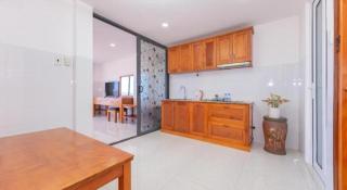 OYO 1028 Flower House Apartment - 9