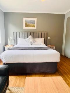 Marengo Beach Studios- Pet Friendly - 4