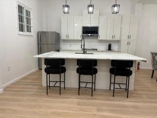 Luxury Apartments - 8