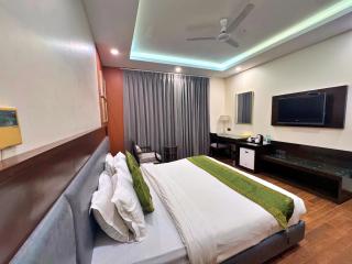 Amber Inn by Orion Hotels - 4